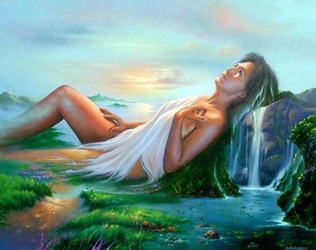 femme, dans sa beauté féminine, bronzant à la mer roches eaux: image qui me plait superbement!