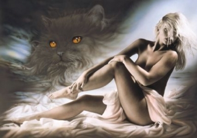 Femme belle sensuelle;blanc;couleur par son beau chat veillant sur Elle!Bien Féminine!!Attirante!