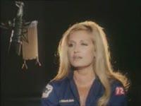 Dalida:que de souvenirselle était belle;et on la trouve tjour suberbcmm ses chansons!