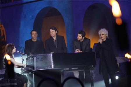 f&ecirc;te des enfoir&eacute;s,beau souvenir beau spectacle joie tendresse rire humour chanson ; ambiance; belles couleurs !!