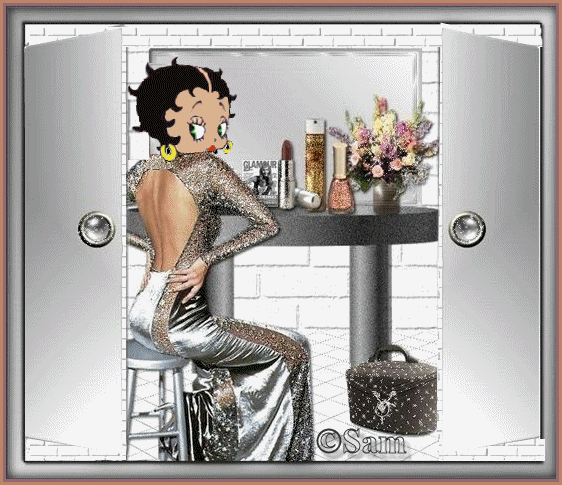 Betty Boops,bien belle Robe de Soir&eacute;e,brille mil feux se pr&eacute;par�tjours aussi Sexy!!