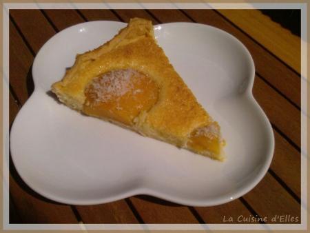 Pour l'Et&eacute;: une tarte p&ecirc;che noix de coco; app&eacute;tissant  ; rafraichissant  et partum&eacute;