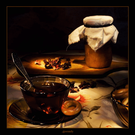 Photo belle avc son pot de miel surment pr sucrer th&eacute; ou tisane dns vaisselle sobre et belle,un bonbon pr adoucir � apaiser �la tisane pr calmer et passer une douce Bonne Nuit �� il y a de bnne et par