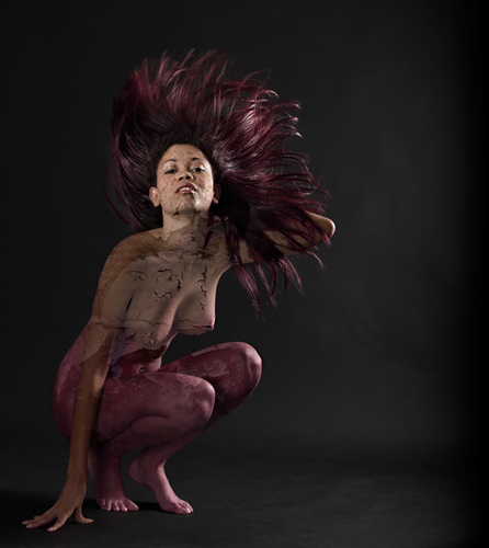 Original ctte bell femm dns son intimit&eacute; cheveux flotten Design'Rouge cuivr&eacute; meme sur sea peau, tatouages &ccedil;a lui donn un genre / belle et sexy��  BONNE SOIREE TS TTES �   COOL !!!  douce nuit bea