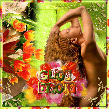 BONSOIR Mes cher(e)sAmi(e)s,vs souhaite Agr&eacute;abl Soir&eacute;e,avant de commencer enfin la MIENN,comm cett femme bell dns son intimit&eacute; entour&eacute;e de fleurs joli et color&eacute;e,vs envoie de GROS BISOUS, �Beaut&eacute; de l