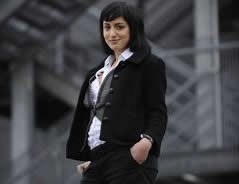 CINDY : la candidate ayant gagn&eacute; &agrave; la STARAC Chansons,  oui  Cindy  la chanteuse nvelle  en herbe !!  a gagn&eacute;  StarAC2008�� elle le m&eacute;rite j'ai regard&eacute; un peu, c'&eacute;tail difficil les choix,hau