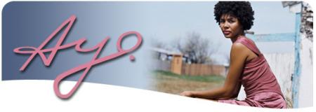 Bell chanteuse  typ&eacute;e,   AYO !!  et la musique  ,  bien !! ...  &&