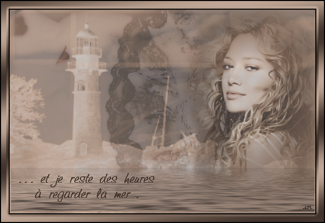 pHOTO DE NATURE MER : une belle femme   pensive  et gaie dns le coeur  esprit, elle est bien et tant  pr rester &agrave;  regarder la mer durant durant  des HEURES!!moi aussi je ferai bien comm elle &&