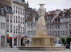 Une des plus belles places de Besan&ccedil;on: La Place de la R&eacute;volution,en ce moment d&eacute;but de la DECO du Village de No&ecirc;l ��un peu com ttes villes en France &&