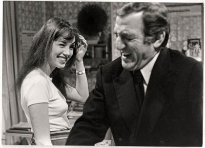 En Noiret Blanc,surment extrait d'un Film: Lino Ventura,un gran du Cin&eacute;ma, avec Isabelle Adjani � sont bien contents Fou rire ��je les aim bien ts deux, comme com&eacute;diens ��