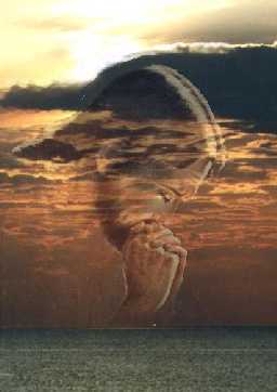 La mer,Nature,le Christ prie,  en complicit&eacute;  avec nature, m&eacute;dite  , en contact avc le Monde � l'humanit&eacute;  par la pri&egrave;re, le coeur l'Amour� la Lumi&egrave;re Du P&egrave;re du Cr&eacute;ateur&&