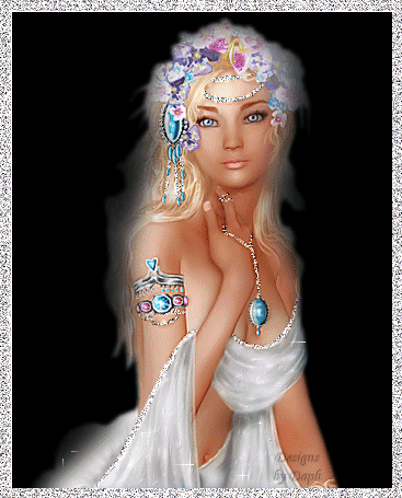 Elle est belle cett jeune femme,en blanc bleu  bijoux color&eacute;s,robe blanch brille � comm ses cheveux, yeux bleux superbes visage doux�Charme Tendresse Beaut&eacute;� elle me donne joie Calme Tendresse Paix ��