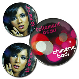 En plusieurs vues :  Chim&egrave;ne Badi � quelques chansons,   Tellement beau,  Le Miroir ��   A  DEMAIN    Un coucou  Merci d'avanc &&  bizz &&