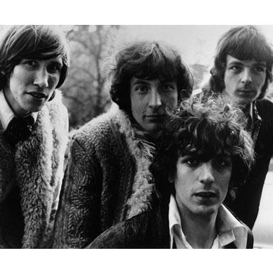 Souvenir, un peu plus ancien cette photo� mais musique qui est tjours bien appr&eacute;ci&eacute;e et que j'aim bien: Les Pink Floyd �� 