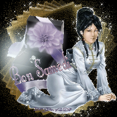 Comme cette jeune femme style asiatique beau visage,belle,et par ses habits  brillent! Fleurs, Beaut&eacute; R&ecirc;ve  vIENT Vs Souhaiter UN BON AGREABLE SAMEDI � Aussi je vs souhaite bnne soir&eacute;e � DOUCE NUIT  B