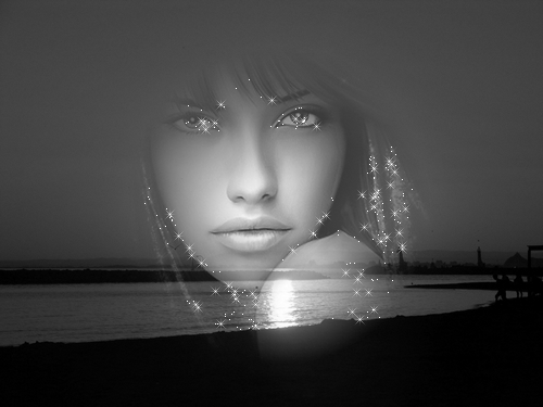Noir  et  Blanc  brille ce beau visage  :  belle jeun femme dns la nuit  coucher de soleil  sur l'eau  la mer la plage le phare, belle photo en Noir et Blanc�� fait r&ecirc;ver  � et  beaut&eacute; du Regard 